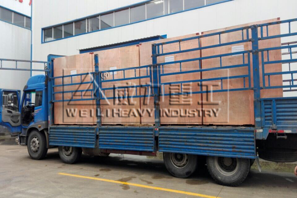 搖臂鉆床廠(chǎng)家裝車(chē)裝備發(fā)貨