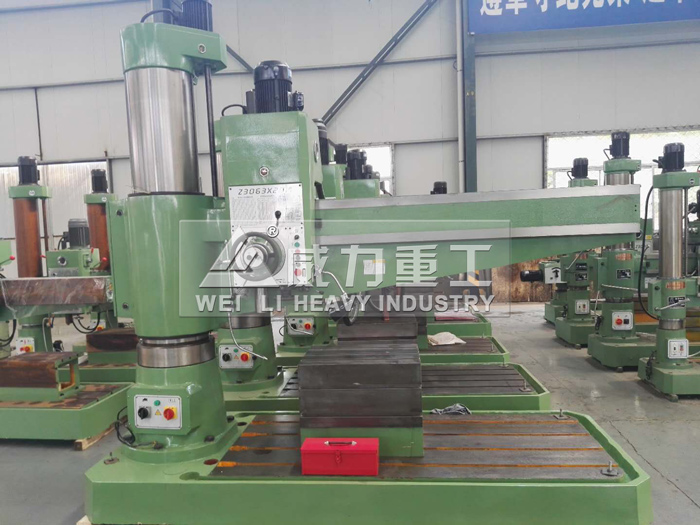 3063液壓搖臂鉆床定做