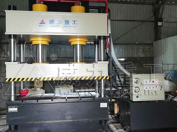 四柱式玻璃鋼制品復合材料液壓機