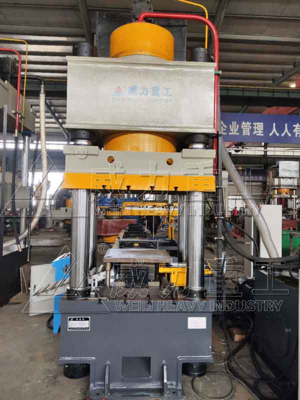 500噸四柱液壓機