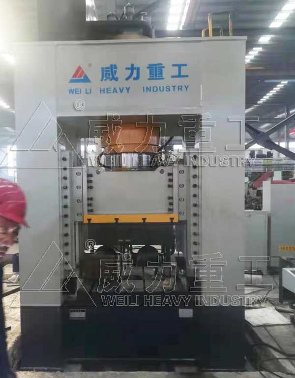 400噸框架式液壓機熱壓成型八爪式錨桿托盤(pán)