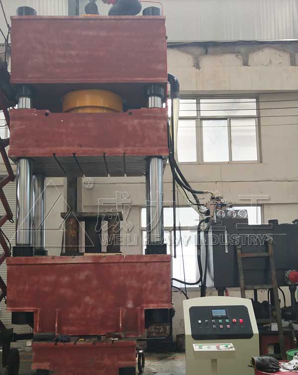 免燒磚GMT纖維托板生產(chǎn)設備-1000噸2000噸液壓機